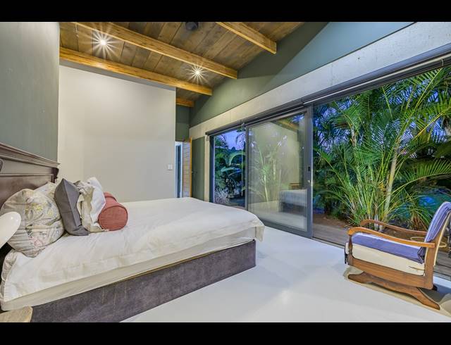4 BEDROOM HOUSE FOR SALE IN SHEFFIELD BEACH